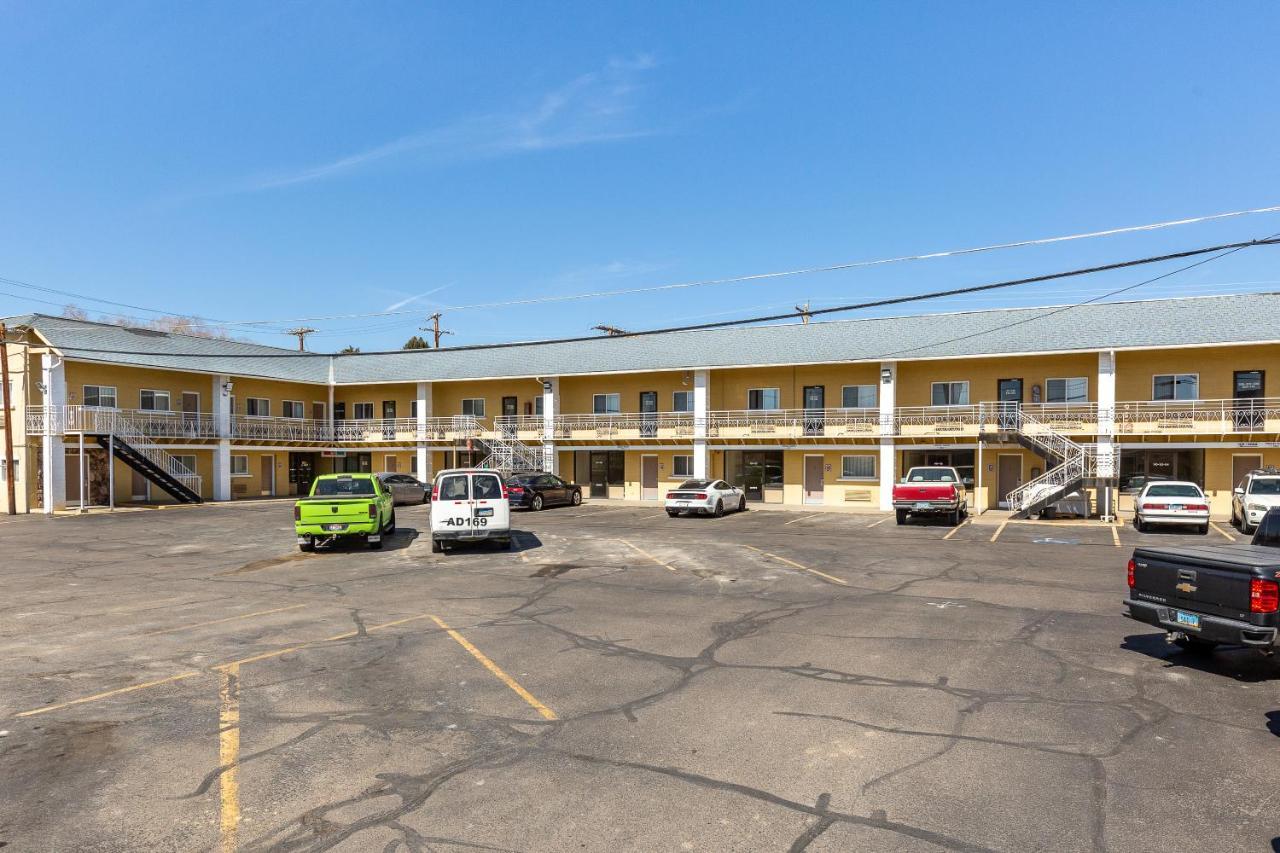 Stay Express Inn Элко Экстерьер фото